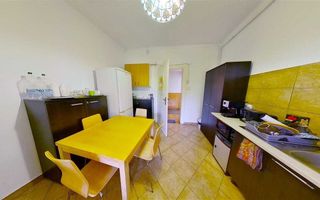 Casa in zona centrala Brasov - Poză 6