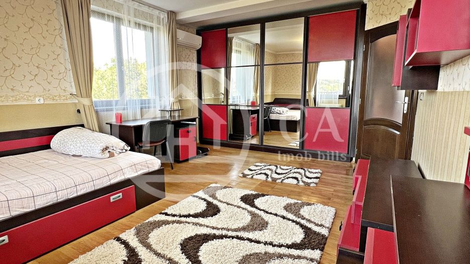 Casa cu 7 camere de inchiriat in zona Georghe Doja, Oradea - Poză 4