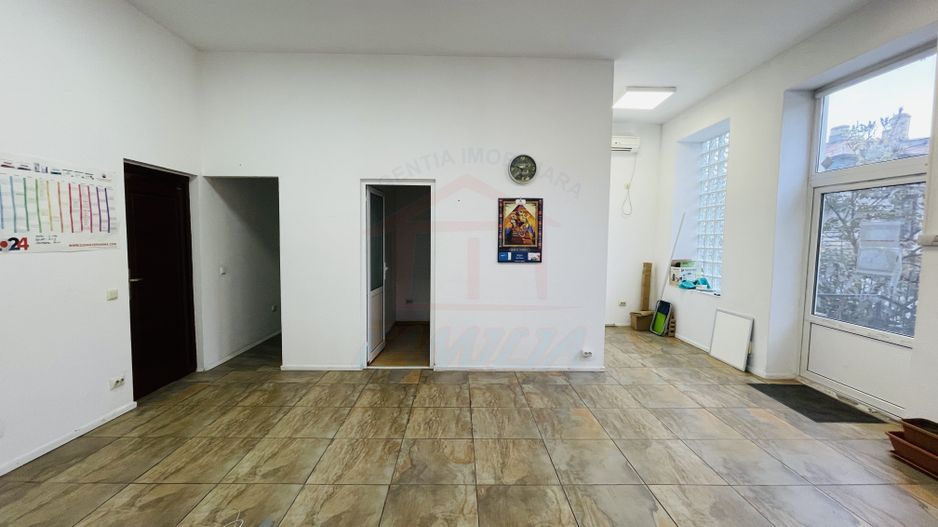 Spatiu de inchiriat in Galati, Zona Centrala, pentru Cabinete Medicale - Poză 2