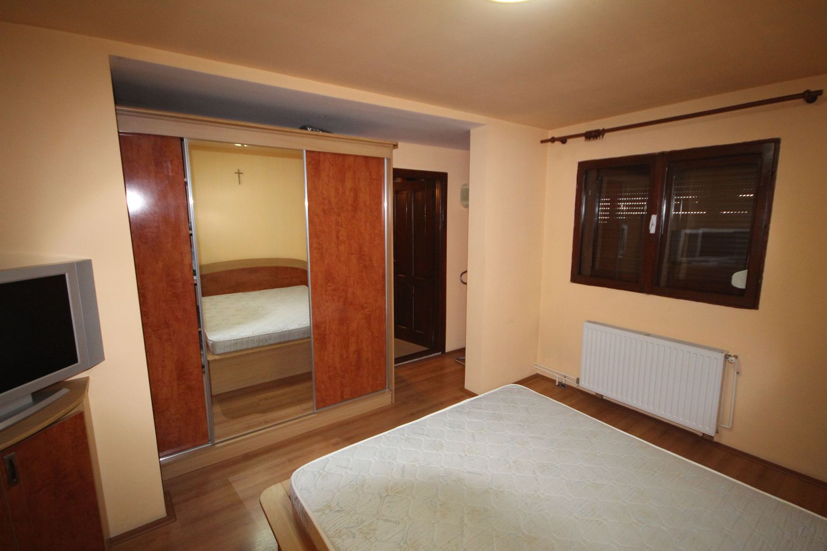 Imobil  cu destinatie mixta - Poză 25