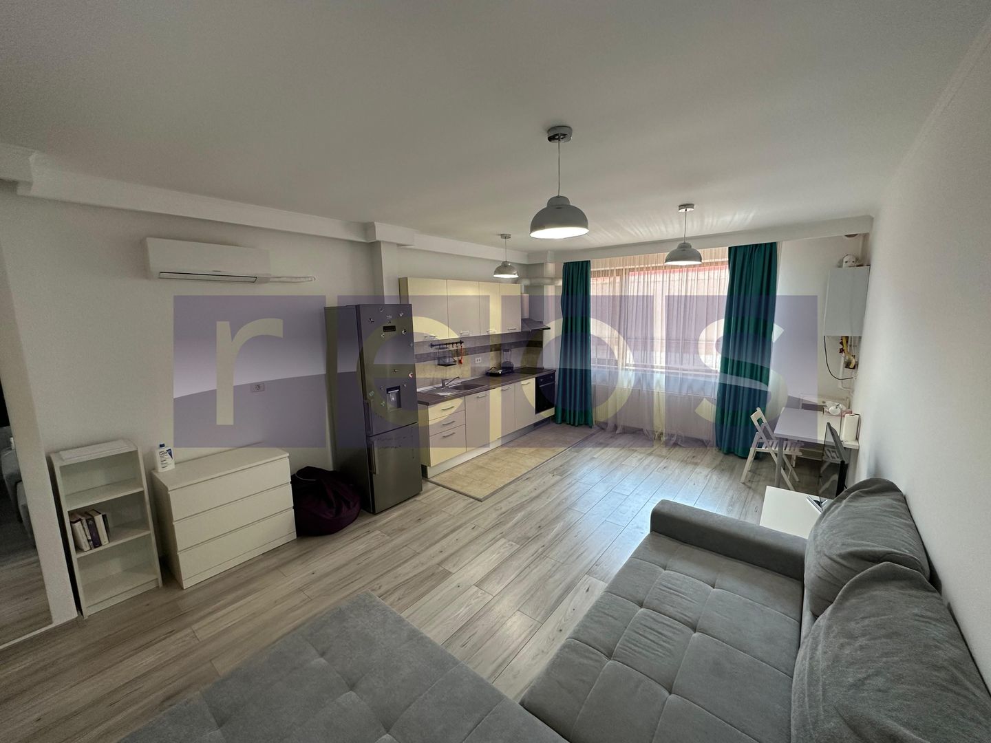 DE VÂNZARE GARSONIERĂ MODERNĂ BĂNEASA – MOBILATĂ COMPLET - PARCARE FREE - Poză 1