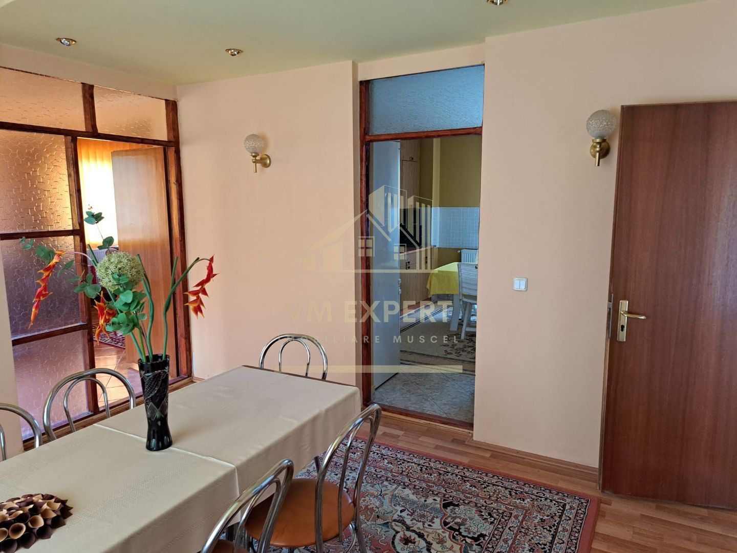 VILA 8 CAMERE, TEREN 1500 MP, BUGHEA DE SUS, ARGES - Poză 9