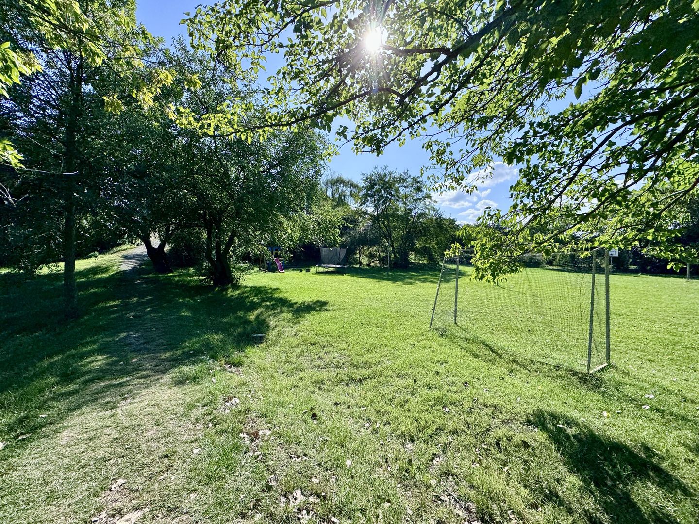 Hotel 20 camere Delta Dunarii 50 m deschidere teren 6000 mp acces auto - Poză 69