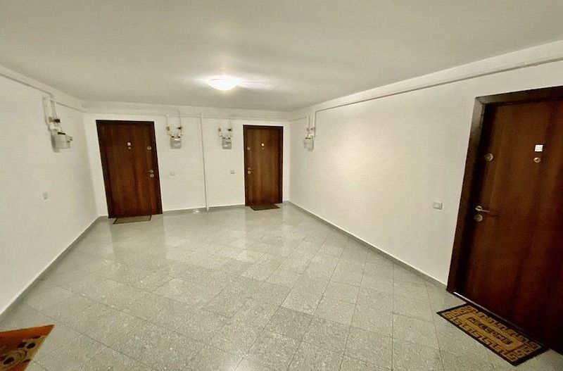 Apartament de inchiriat, zona linistita in cartierul Tractorul. - Poză 26