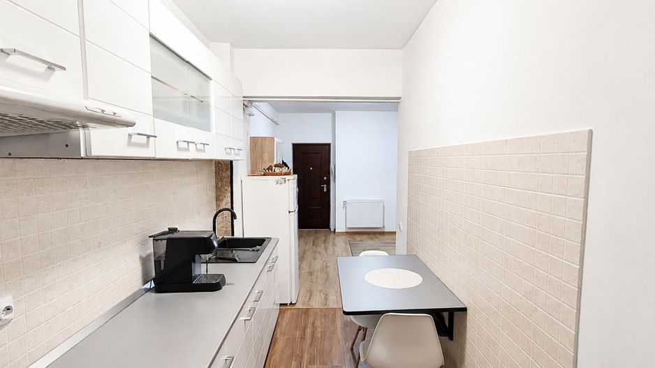 Apartament 2 camere 46 mp mobilat + loc parcare Tatarasi 114990 euro - Poză 6