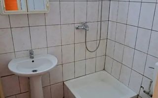 APARTAMENT 4 CAMERE -CHISINAU - Poză 3
