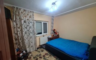 Apartament spatios cu 4 camere, 2 balcoane – Marghita, zona Penny - Poză 9