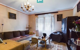 Apartament la casă cu 4 camere în Pârneava - Poză 14