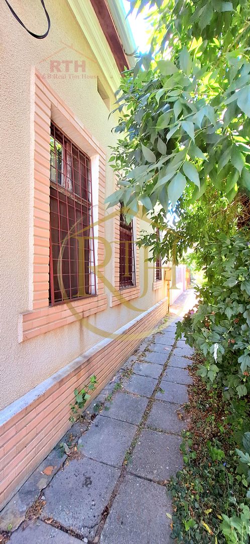 Oferim spre vanzare casa + teren, zona Sagului,  Necesita renovare - Poză 1