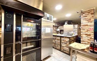 Spatiu Comercial  *731mp* / VAD stradal 31m / 19 locuri de parcare // Unirii - Poză 19