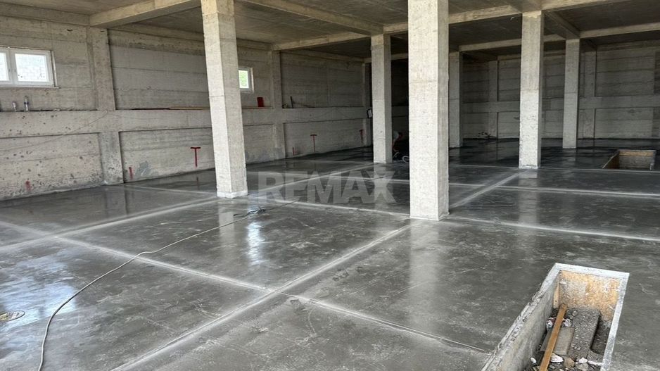40 Ari Prima Linie Traseu M1/Spatiu Comercial - Poză 11