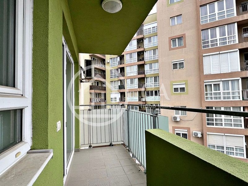 Apartament de vânzare cu 3 camere în zona Nufărul, Oradea - Poză 10