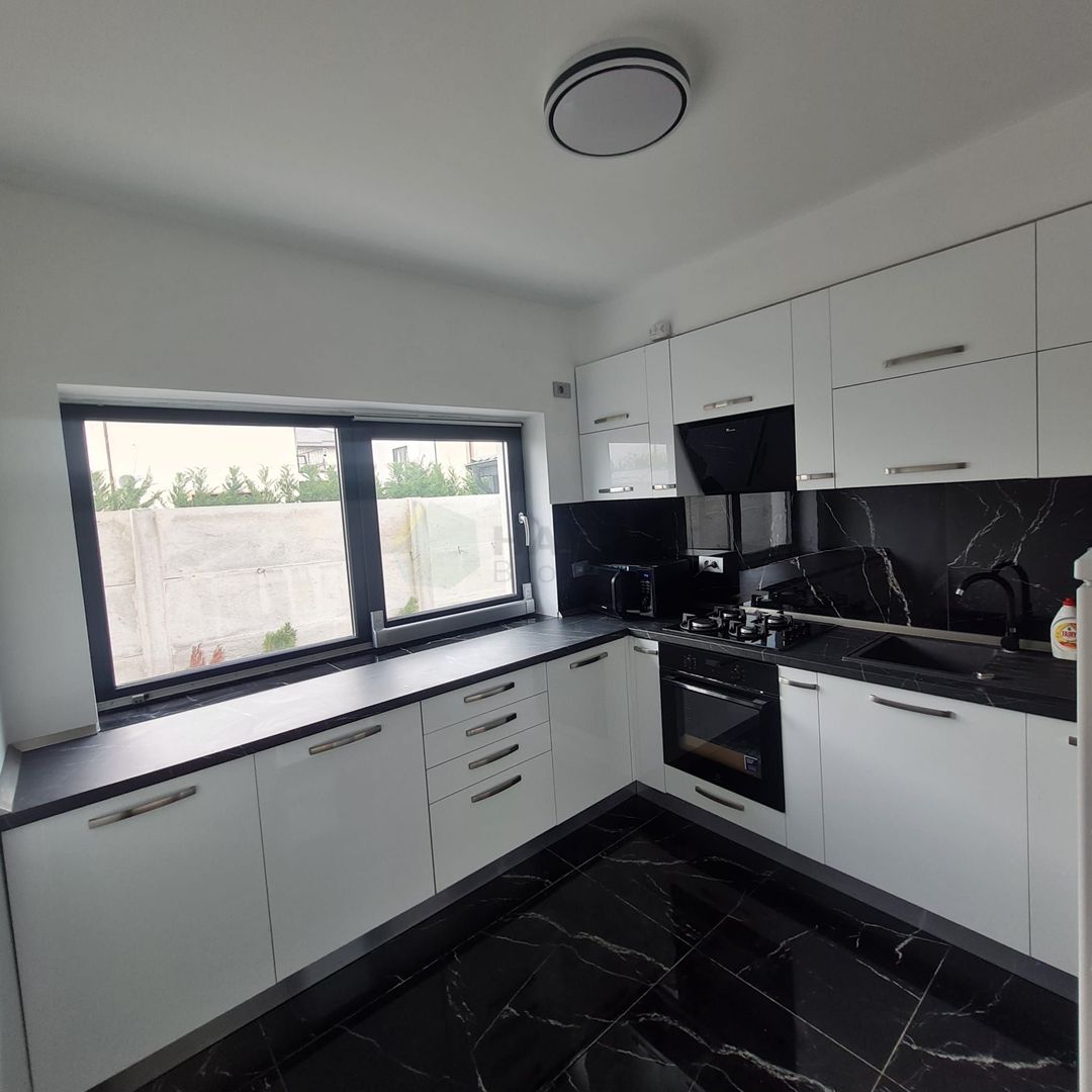 OFERTA 249.000 !!! Vila de vis din Tunari – Lux, rafinament și confort absolut! - Poză 14