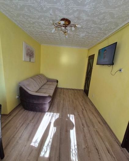 BRASADAS vinde ap 2 cam mobilat, utilat, imediat ocupabil. - Poză 1