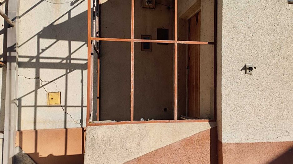 Casa de vanzare pe un nivel - Poză 3