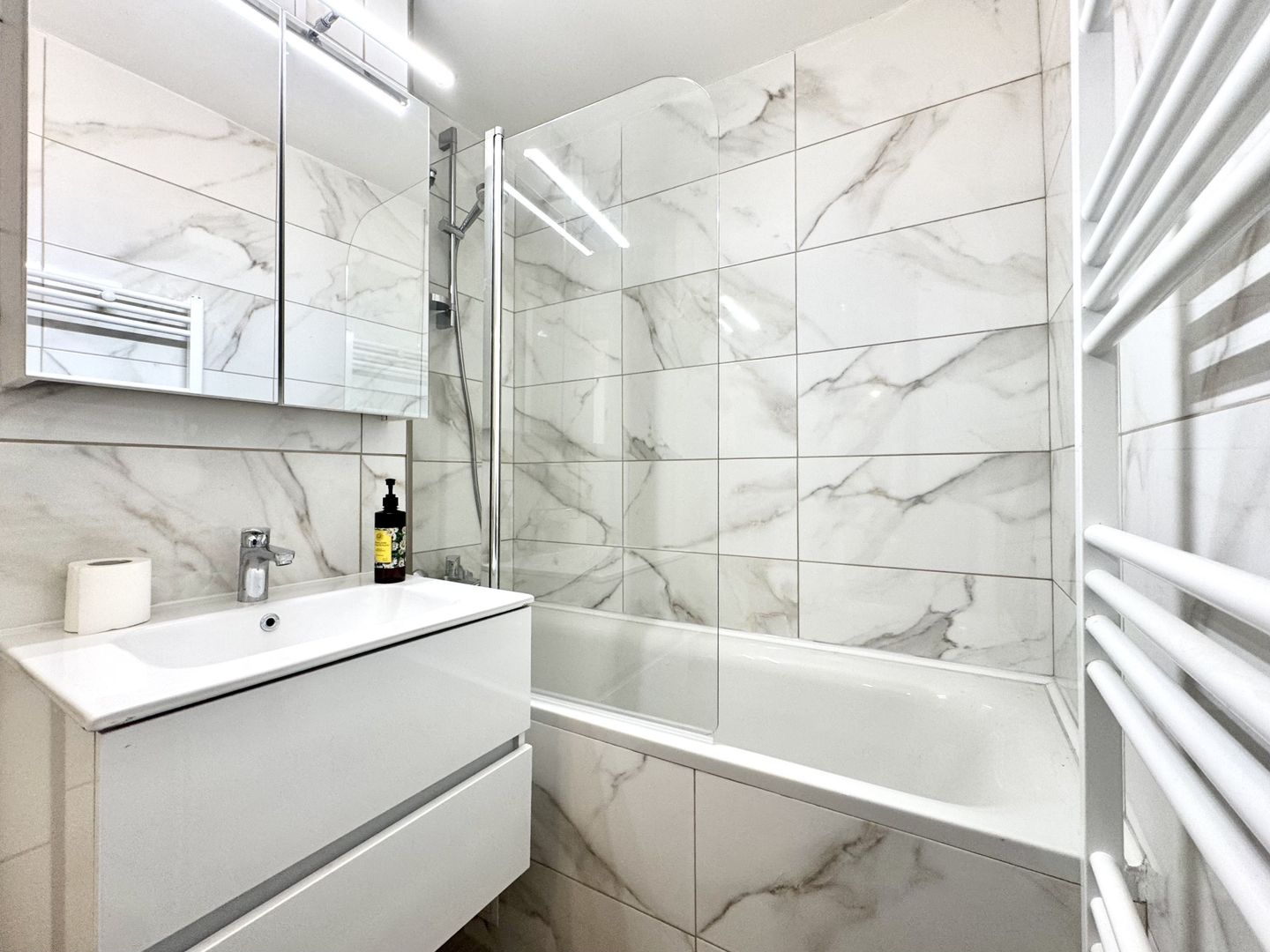 Apartament 2 camere Bucovina – decomandat, zonă excelentă - Poză 29