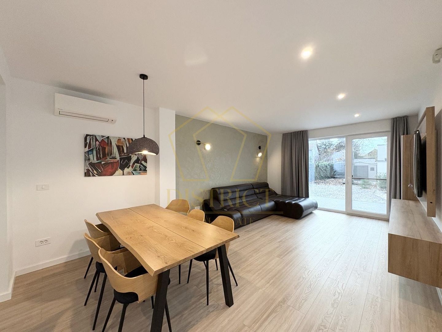 COM 0% | Duplex deosebit cu 4 camere, despărțit prin camera tehnica | Girocului - Poză 6