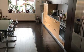 Casa Moderna cu 4 camere complet Mobilata si Utilata, in Talmaciu - Poză 16