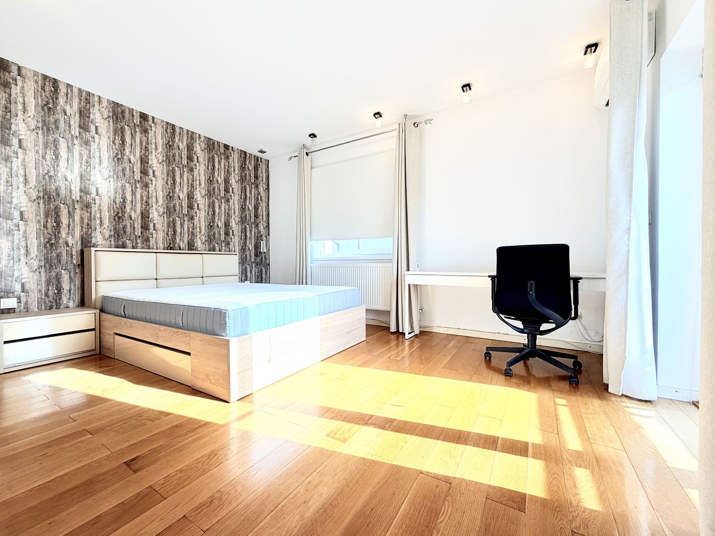 Apartament elegant -curte proprie - garaj - Poză 12