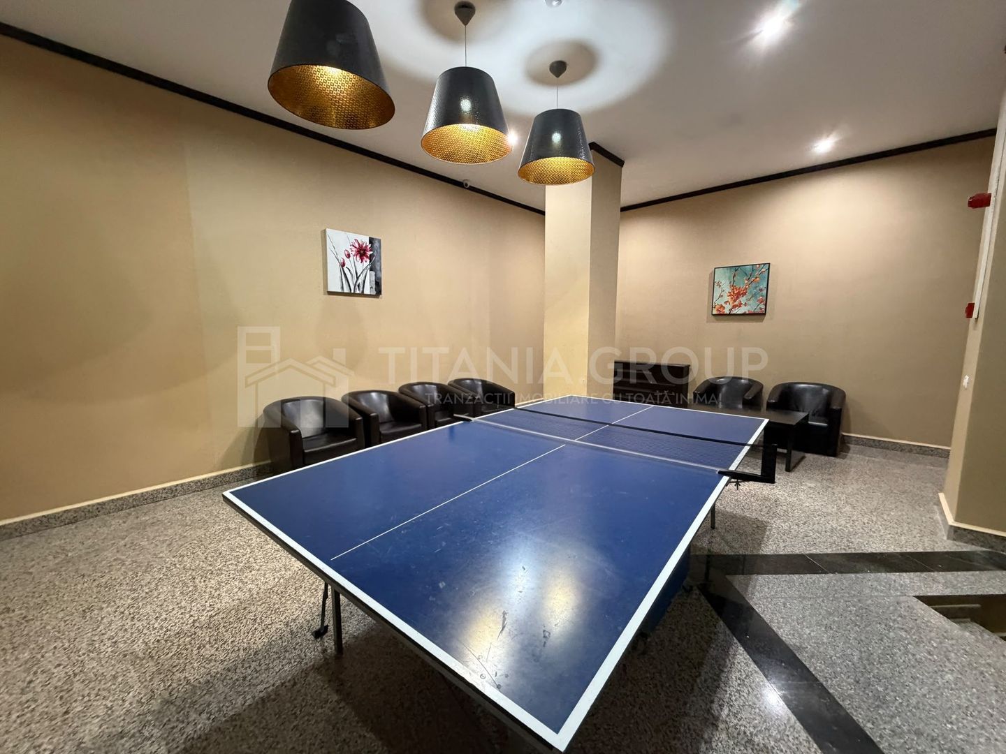 Hotel 4 stele, complet echipat, 85 camere, teren 5000 mp - Predeal - Poză 9