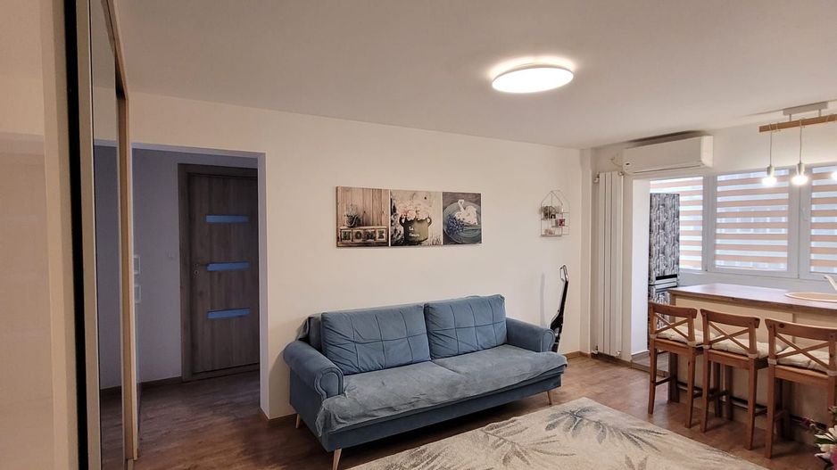 Apartament 2 camere complet renovat,piata Veteranilor,bloc1981 - Poză 4