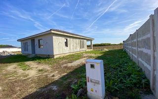 Casa semifinisata in Lazuri - Poză 6