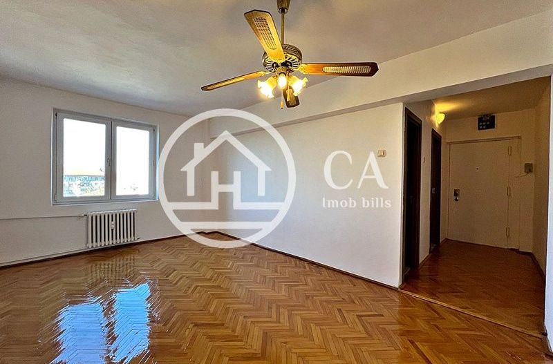 Apartament de vânzare cu 4 camere în zona centrală, Oradea - Poză 2