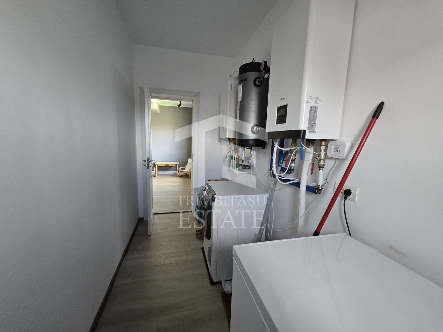 TUZLA - 3 camere | modern | lux | gata de mutat | complet mobilata - Poză 37