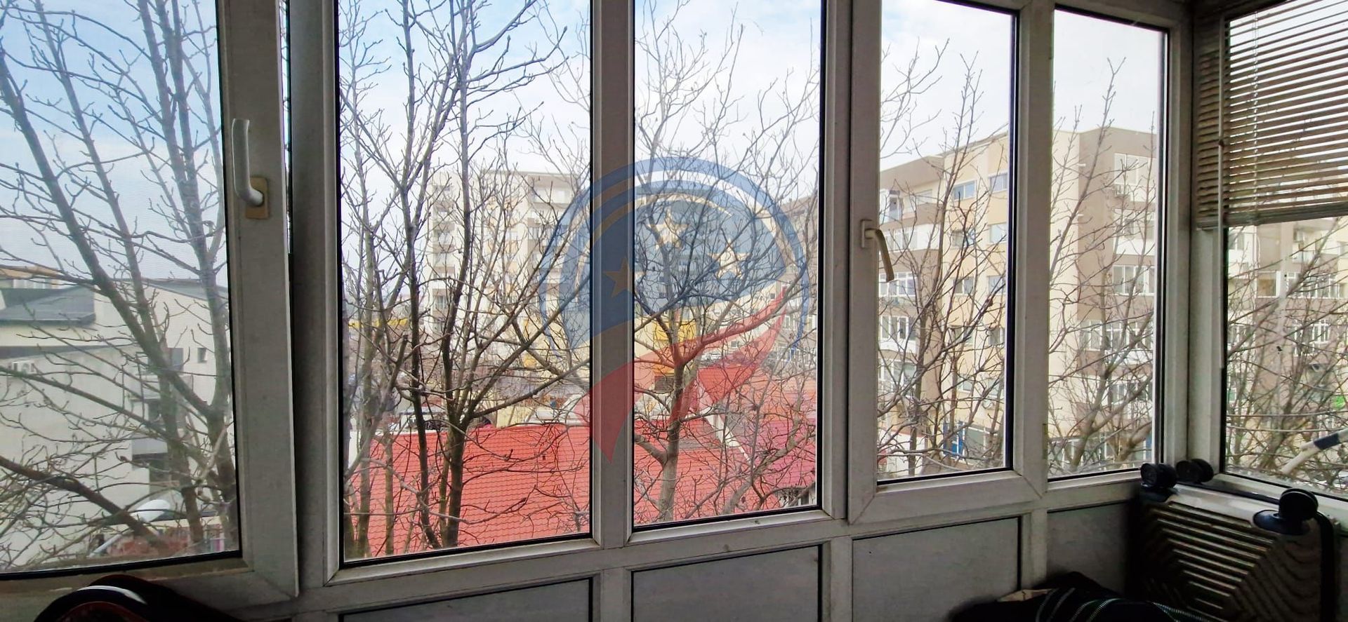 Apartament 4 camere et. 3 din 4 zona Garii - Poză 12