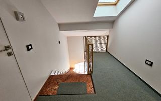 Clădire istorică ultracentrală, PUB + 13 birouri, S+P+M, renovată 2024 - Poză 18