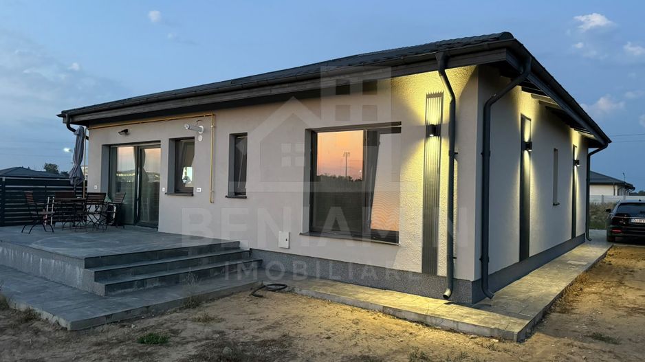 Casa moderna pe parter la Metro / Aeroport cu teren 479mp - Poză 3