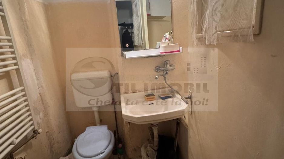 vând apartament 2 camere Alexandru Cel Bun - Poză 8