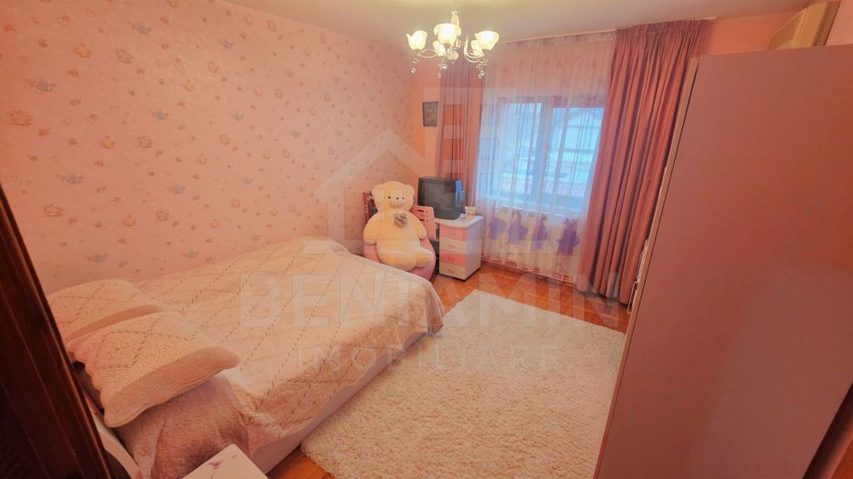 Vila in George Enescu langa Scoala 12 -450mp teren -utilitati - Poză 5