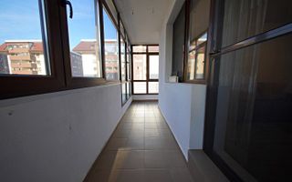 Apartament cu 2 camere,mobilat si utilat,mutare imediata, Sos. Salaj - Poză 16