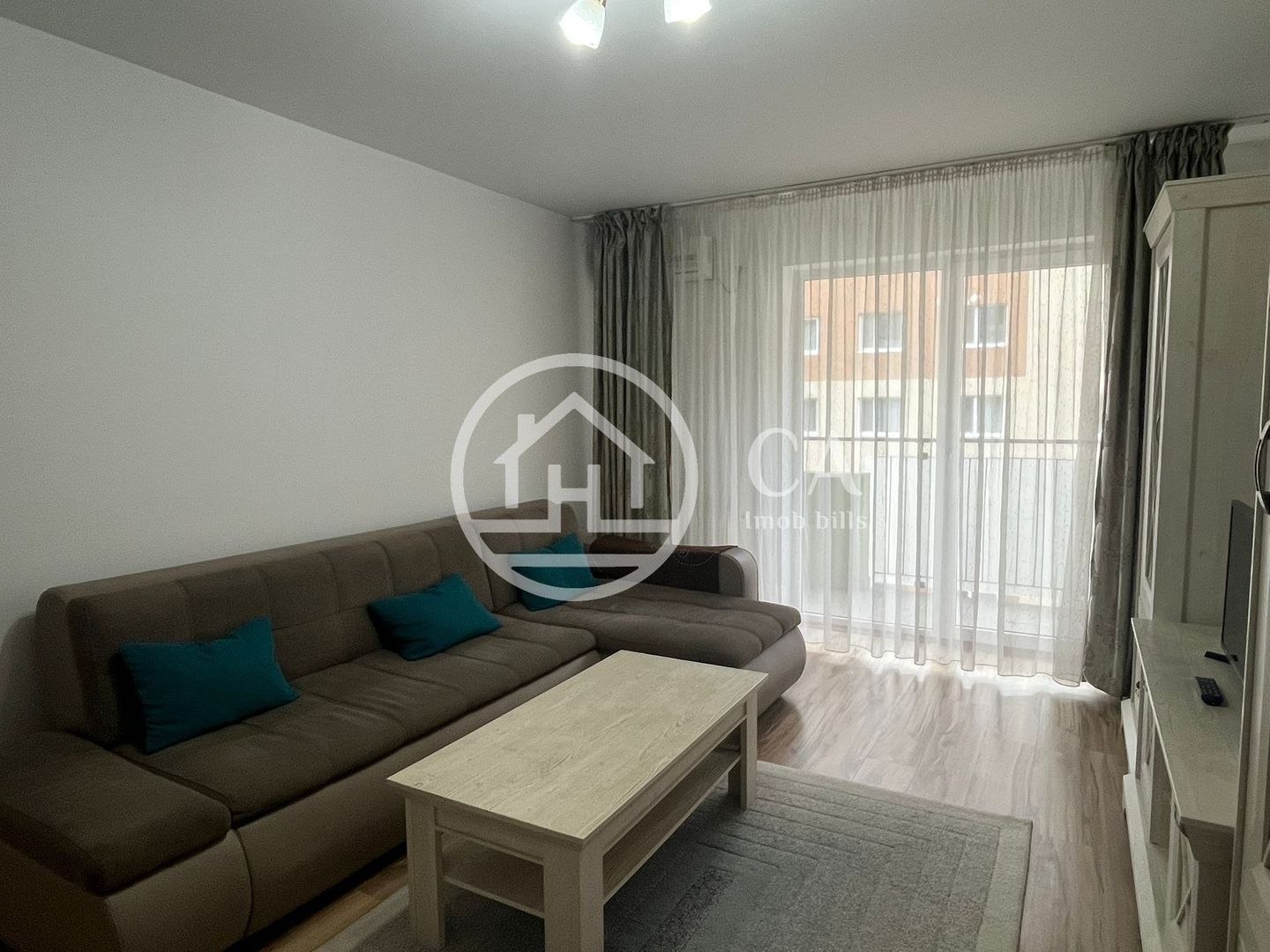 Apartament de închiriat cu 2 camere în Prima Nufărul, Oradea - Poză 2