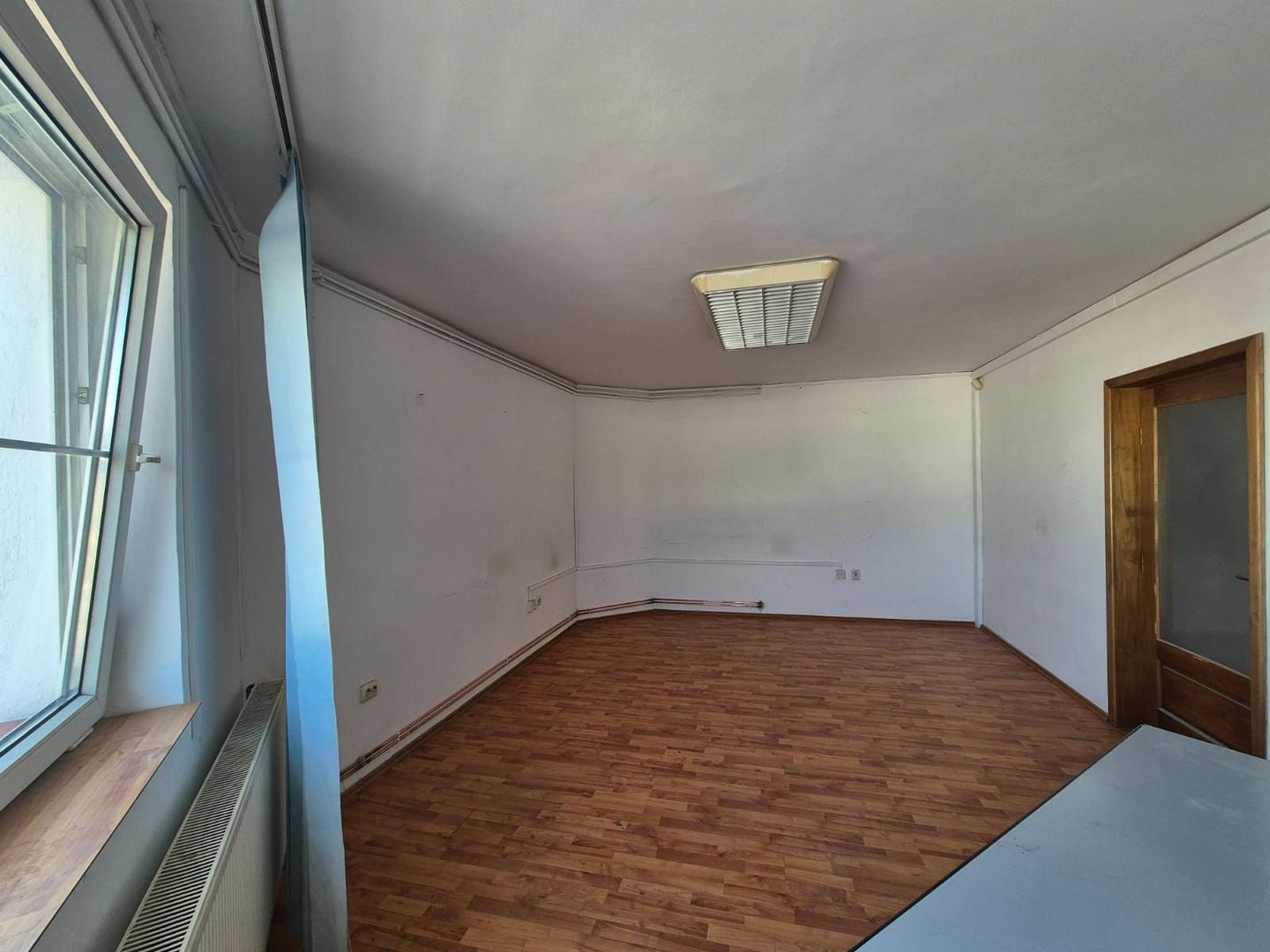 Exclusivitate- 2 birouri, cu terasa, situate pe Calea Bucuresti - Poză 4