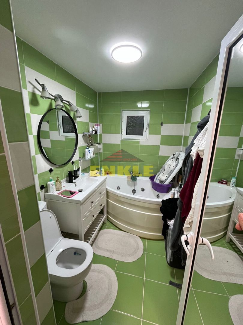 De vânzare apartament 3 camere – zona Stejari - Poză 8