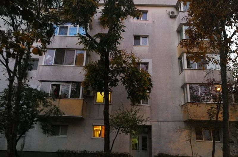 Apartament in Baneasa la 300 de m de intrarea in Parcul Herastrau - Poză 6