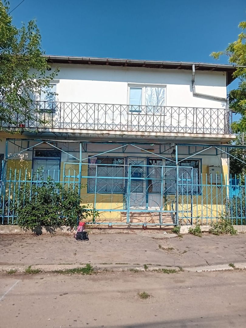 PROPRIETATE P+P1 CU 10 CAMERE – DE ÎNCHIRIAT SAU DE VÂNZARE - Poză 20