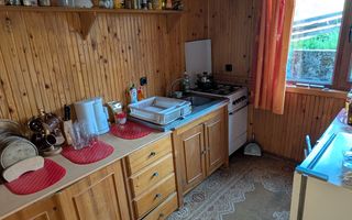 Cabana 110 mp-2 balcoane-teren 900 mp-zona gratar-Piatra Fantanele - Poză 4