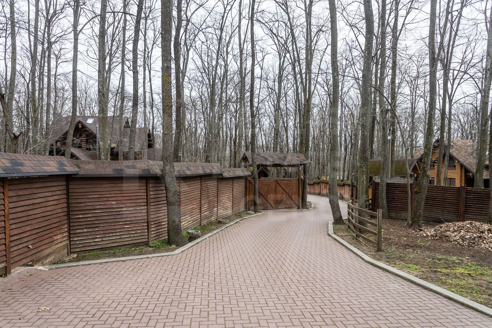 Chirie, casă, 3 nivele, 6 camere, Ialoveni - Poză 24