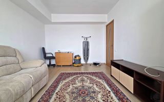 Apartament 3 camere de vanzare, decomandat, Aparatorii Patriei, Sect 4 - Poză 2