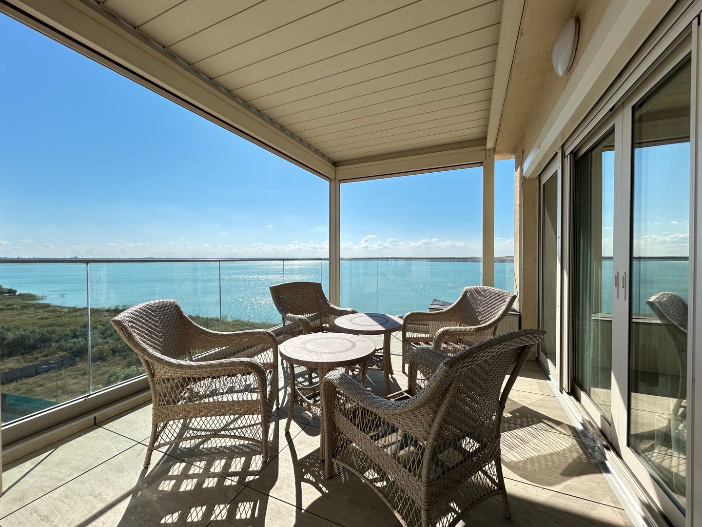 Penthouse 3 Camere Summerland | Vedere Mare și Lac | Dotări Premium - Poză 20