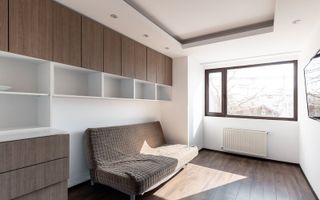 De inchiriat Vila cu 3 camere Crangasi - Poză 5