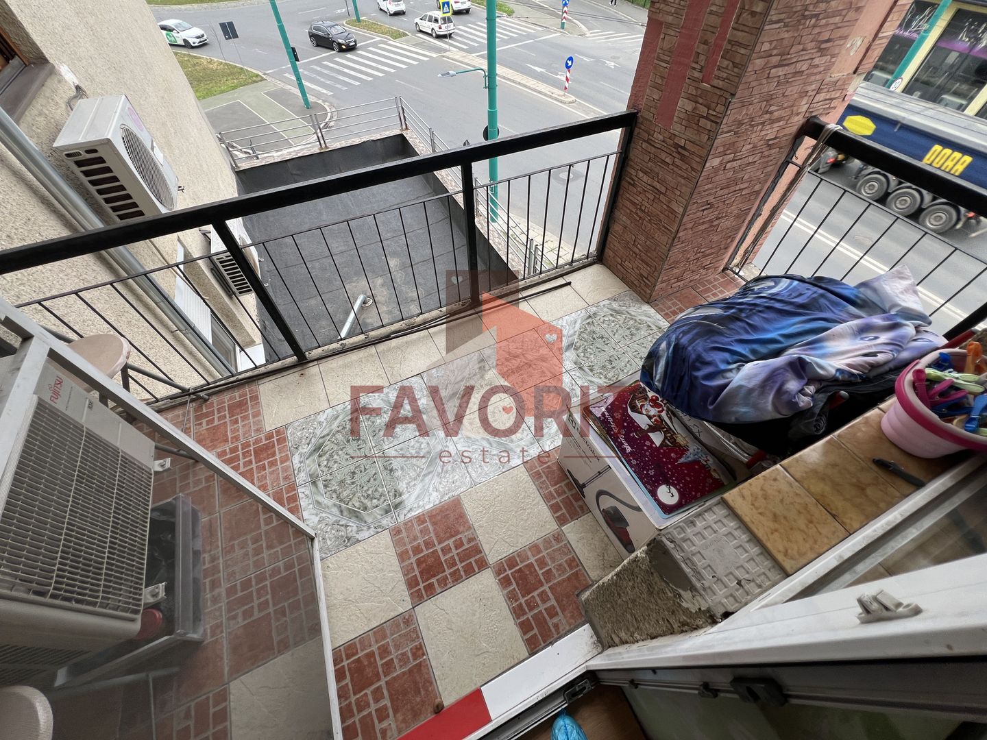 Apartament 3 camere decomandat |2 Bai | Boxa la subsol | Zona Soarelui - Poză 6