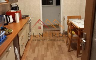 Apartament 3 camere, decomandat, central, renovat total, Campina - Poză 3
