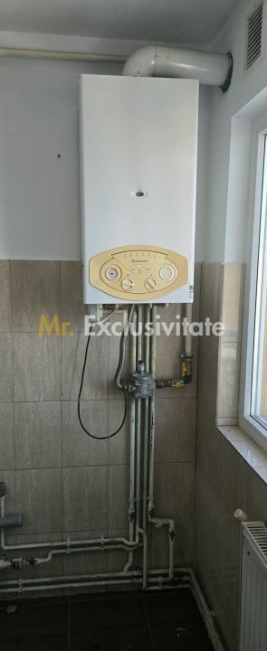 De vânzare apartament 2 camere decomandat | Zona 8 Mai - Poză 28