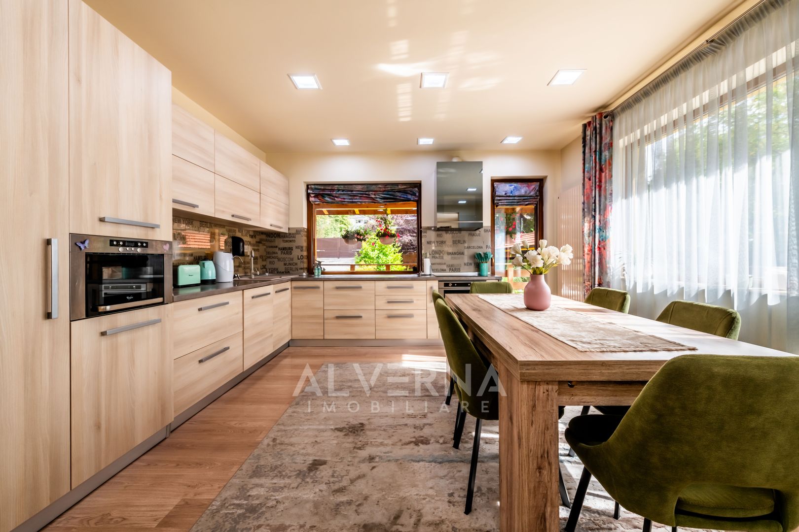 Casa individuala 268mp | 4 dormitoare + studio | 1100mp teren | Faget - Poză 9