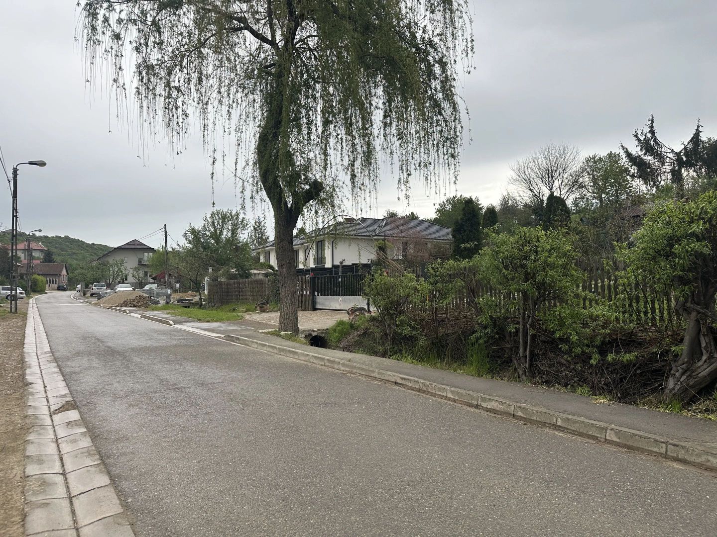 Teren Oradea 1000 mp zona Dealuri - Poză 1