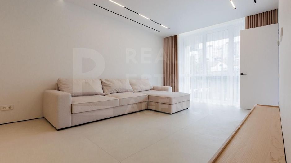 Vânzare, Townhouse, 3 nivele, strada Anton Crihan, Centru - Poză 4